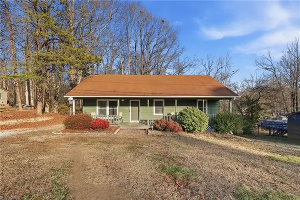 1811 Yarbrough Drive, Greensboro, NC 27405