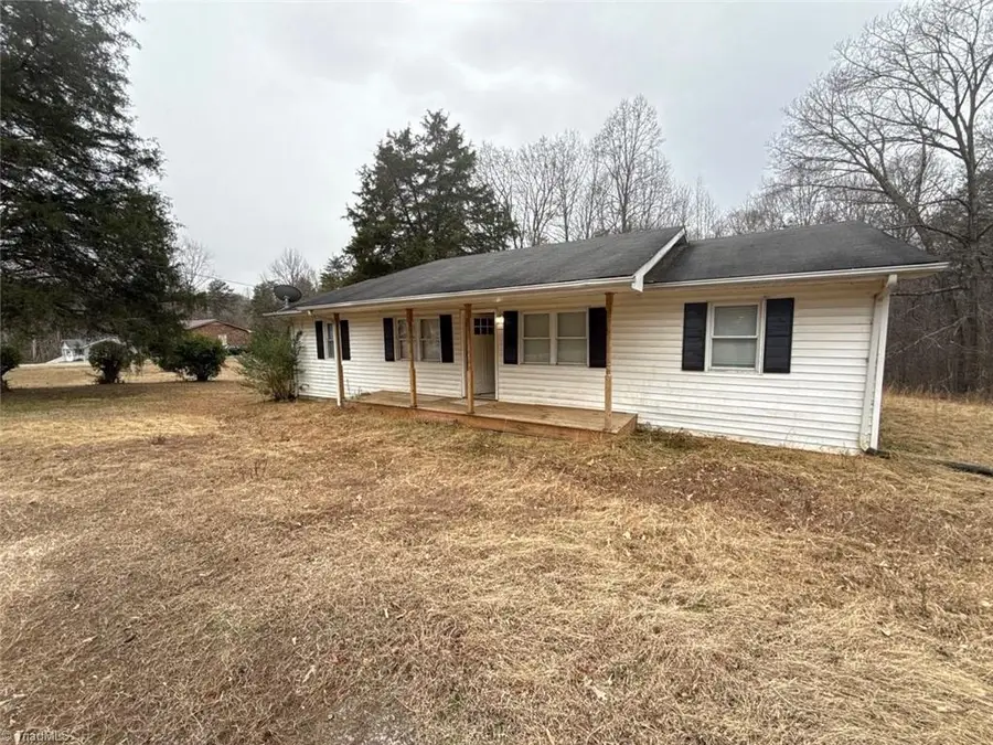 731 Pallie Watlington Road, Yanceyville, NC 27379 - Image #2