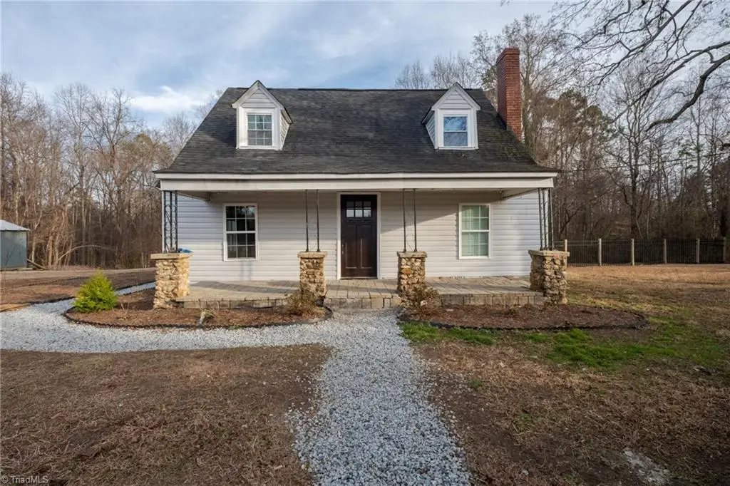 3408And3412 Dillon Road, Jamestown, NC 27282 - Image #1