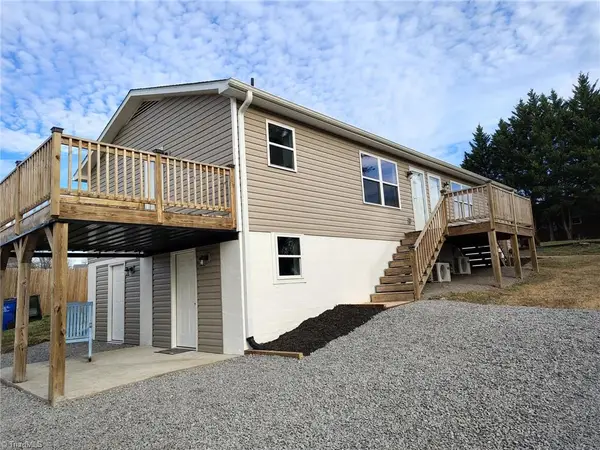 320 Olivia Avenue, Mount Airy, NC 27030