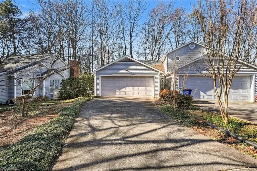 128 Pebble Ridge Lane, Winston Salem, NC 27104 - Image #3