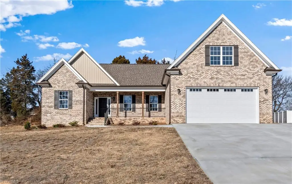 159 Wynnfall Drive, Lexington, NC 27295 - Image #1