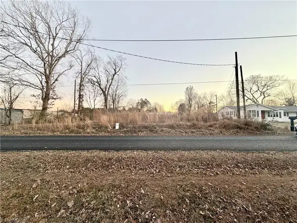 6147 Mendenhall Place, Archdale, NC 27263