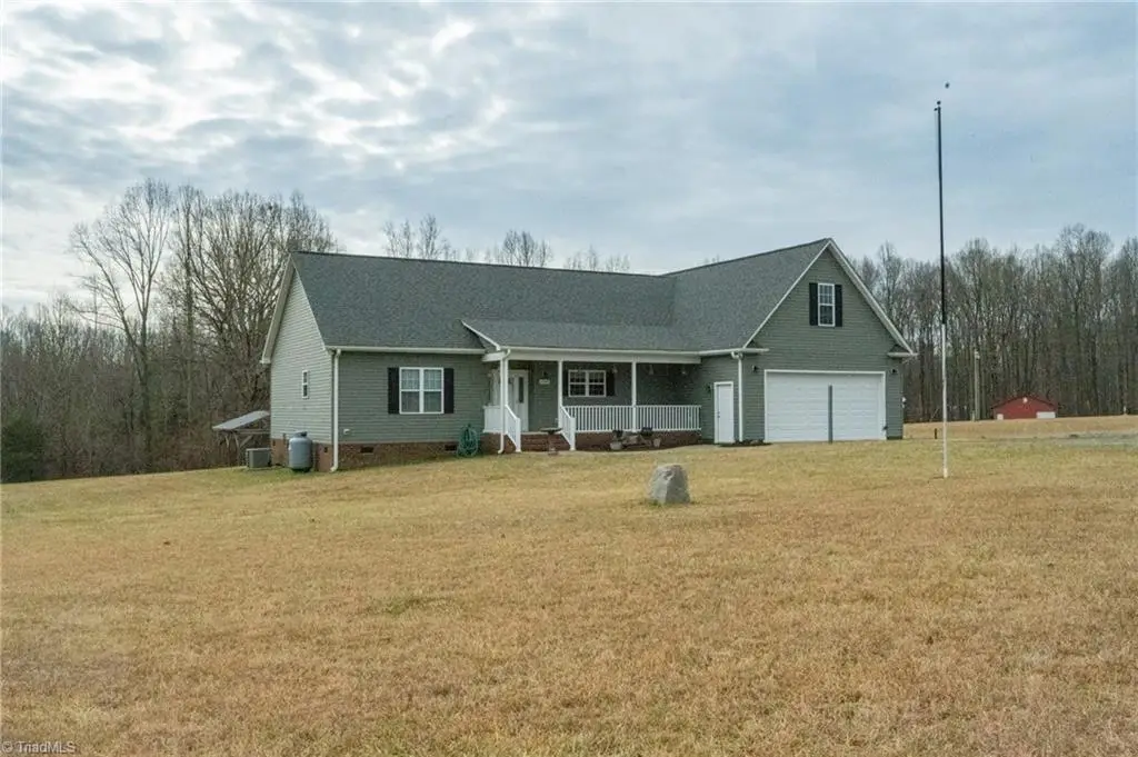 6880 Big Tree Lane, Liberty, NC 27298 - Image #1