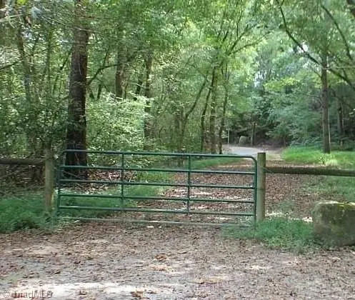 226 Hamburg Street, Mount Airy, NC 27030