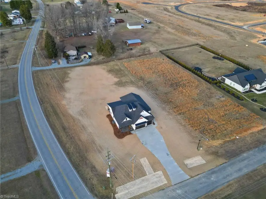 117 Hanes Lane, Lexington, NC 27295 - Image #2