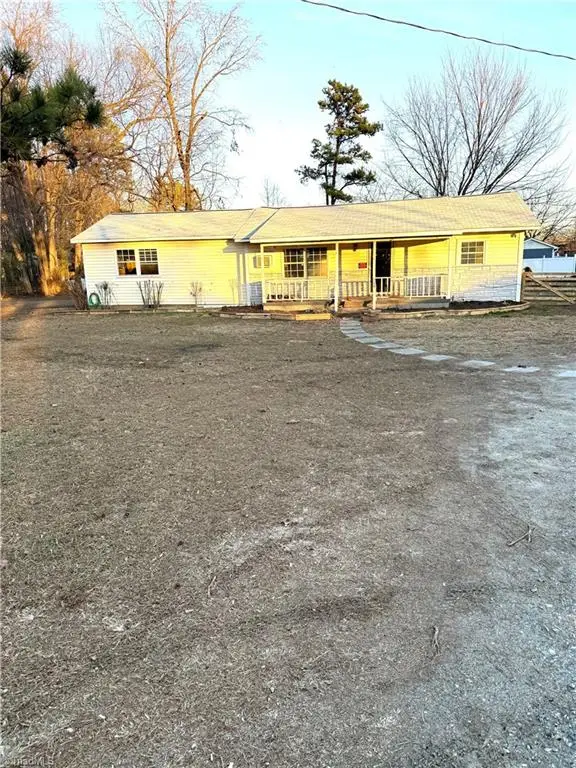 2503 W Vandalia Road, Greensboro, NC 27407