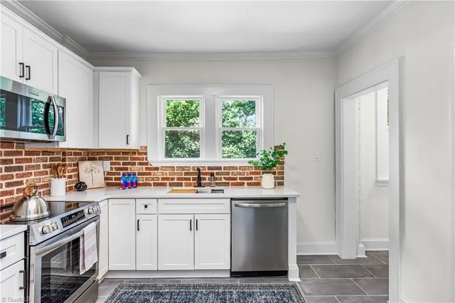 803 Madison Avenue, Winston Salem, NC 27103 - Image #3