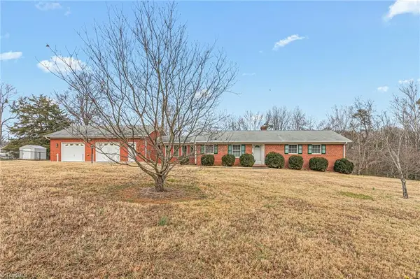 209 Dillard Street, Mebane, NC 27302