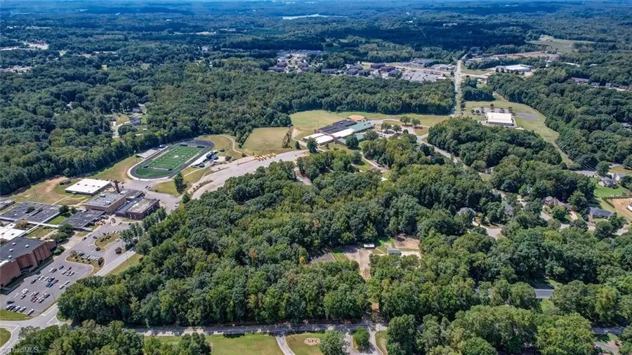 1015 Cypress Drive, Reidsville, NC 27320 - Image #2