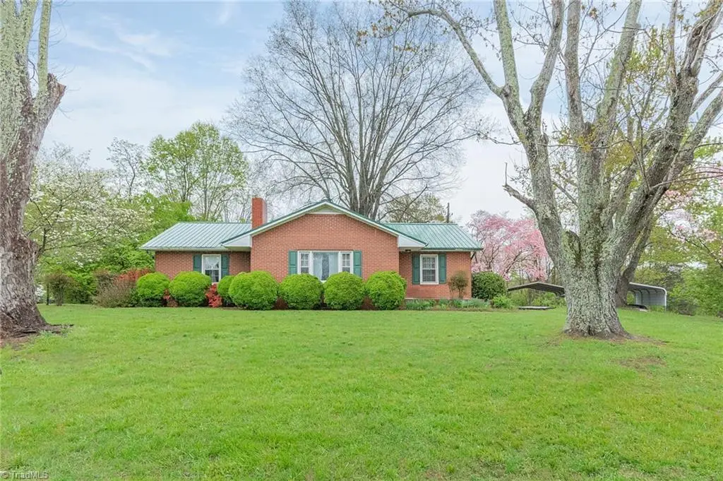 3878 Nc Highway 772, Walnut Cove, NC 27052 - Image #1