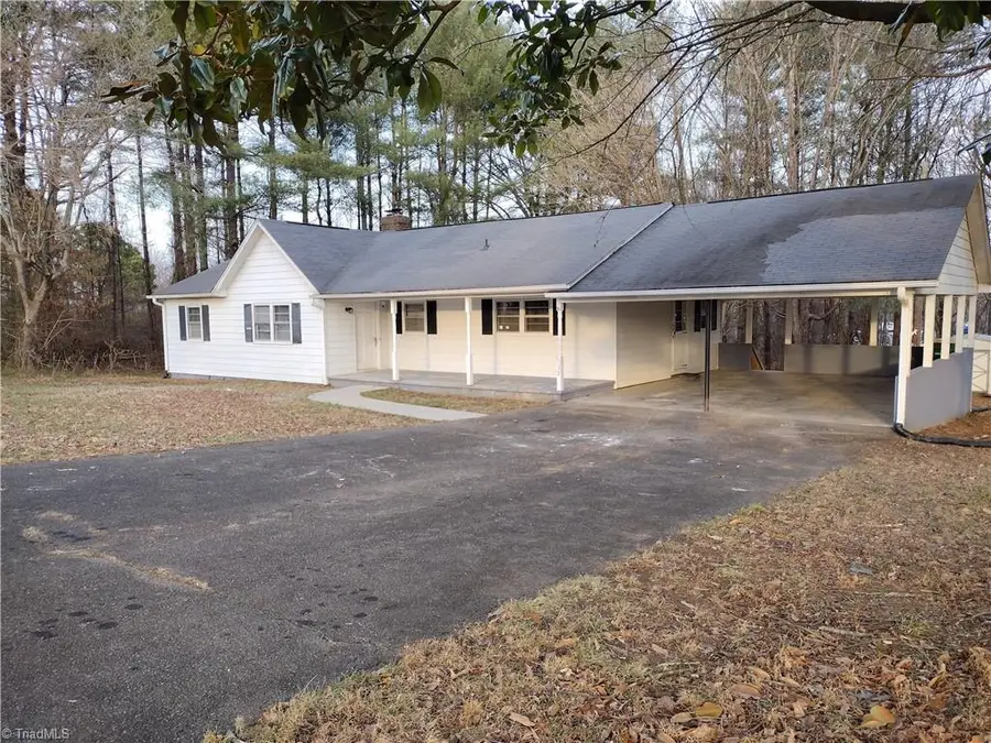 132 Hamby Road, Dobson, NC 27017 - Image #2