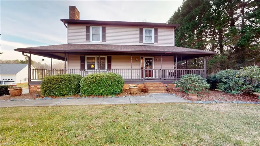 1831 Chestnut Grove Road, King, NC 27021 - Image #2