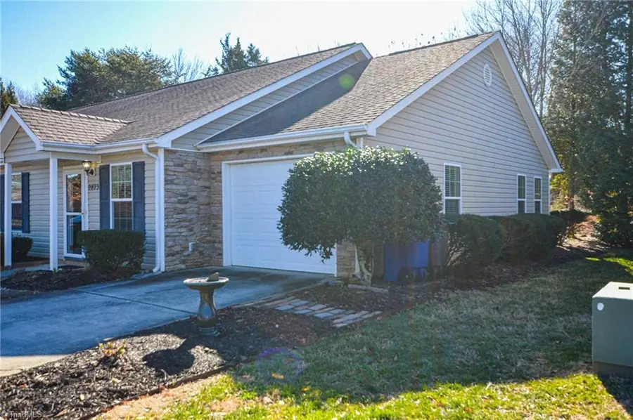 2873 Hyde Place Circle, Winston Salem, NC 27103 - Image #2