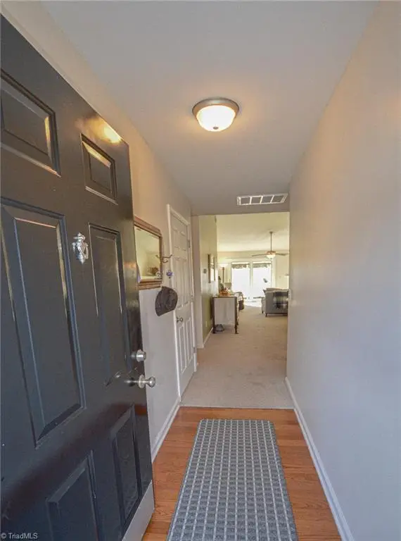 2873 Hyde Place Circle, Winston Salem, NC 27103 - Image #3