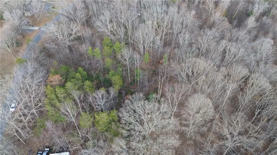 178 Vintage Road, Eden, NC 27288 - Image #3