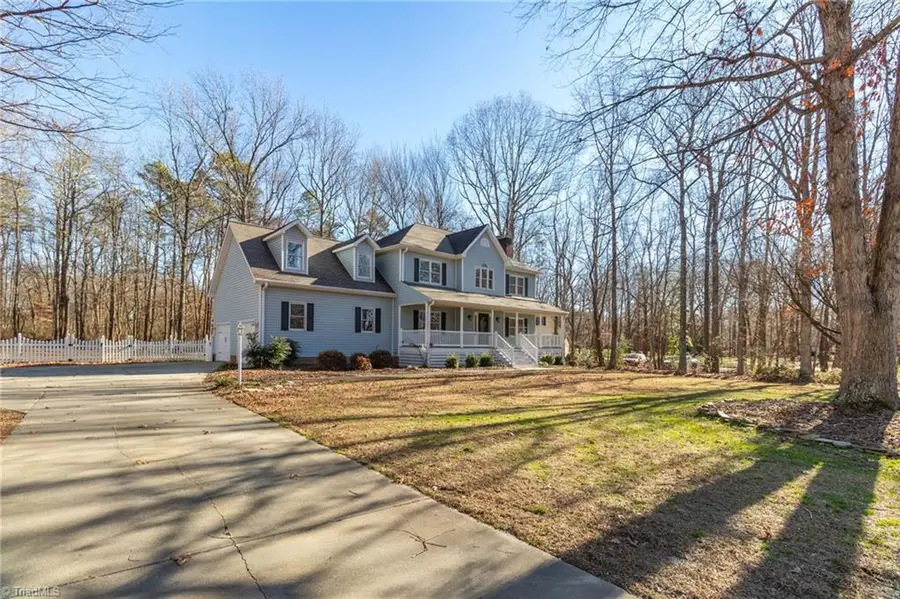462 Ridgeway Lane, Lexington, NC 27295 - Image #3