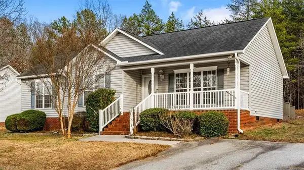 23 Thomasville High Drive, Thomasville, NC 27360