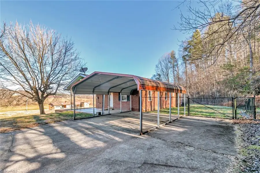 541 Pennell Road, Moravian Falls, NC 28654 - Image #3