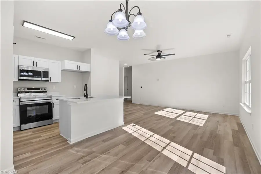 537 Flint Avenue, High Point, NC 27260 - Image #3