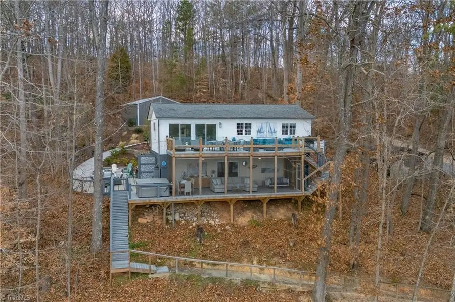 570 Hillview Drive, Lexington, NC 27292 - Image #2