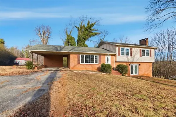 1625 Brushy Mountain Road, Wilkesboro, NC 28697