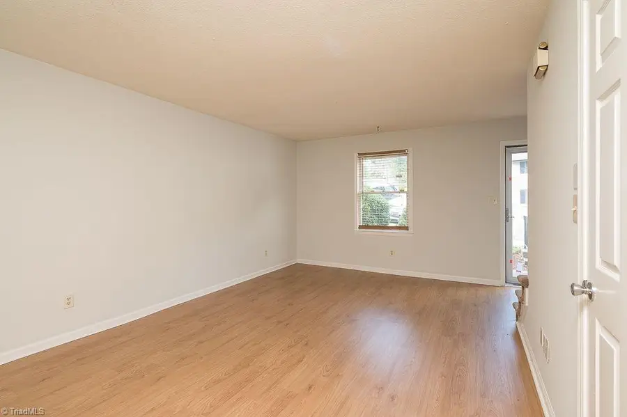 4012 S Bend Drive #115, Winston Salem, NC 27107 - Image #3