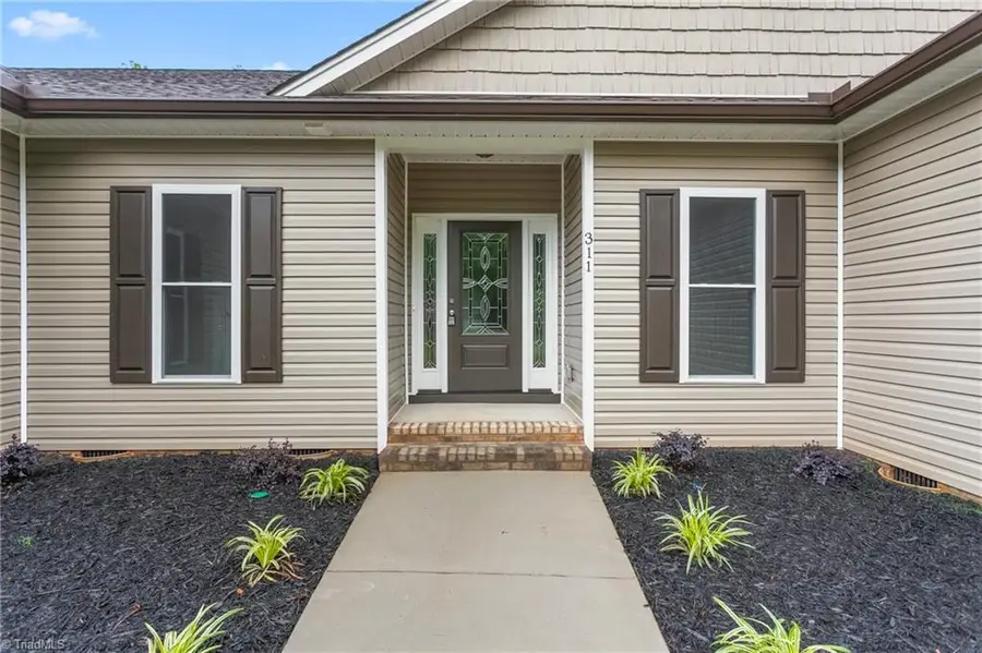 311 Marigold Lane, Lexington, NC 27292 - Image #2