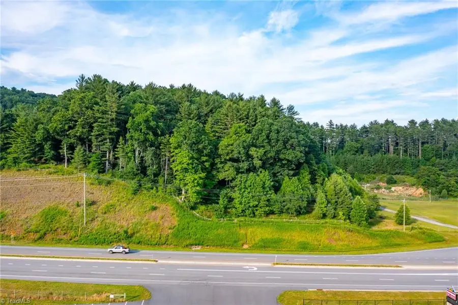 221 Us Highway 221 S, Fleetwood, NC 28626 - #3