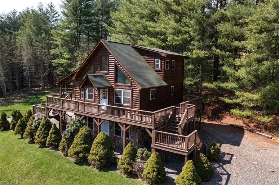 11 Lucky Lakes Road, Grassy Creek, NC 28631 - #2