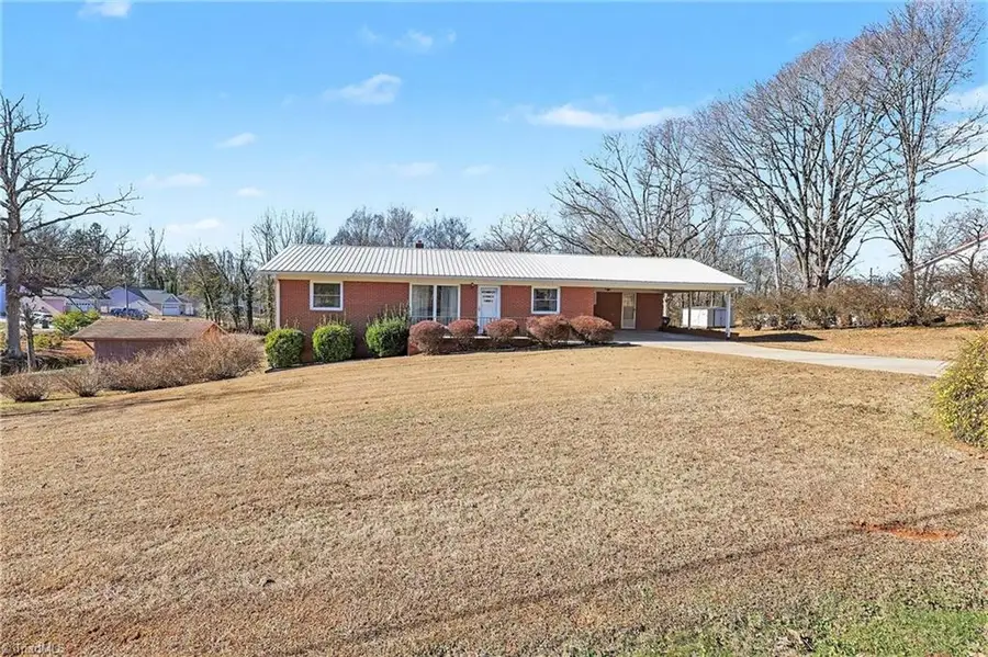 154 Melody Lane, Thomasville, NC 27360 - Image #2