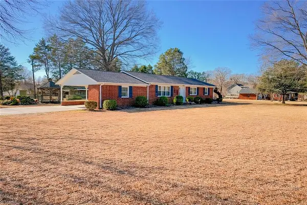 506 Archergate Road, Browns Summit, NC 27214