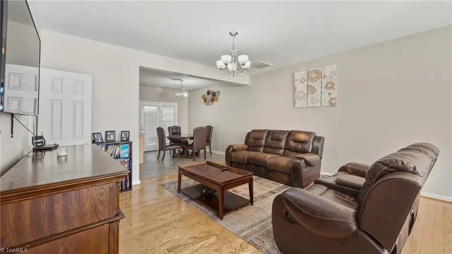 27 Arbor Hill Place, McLeansville, NC 27301 - Image #3