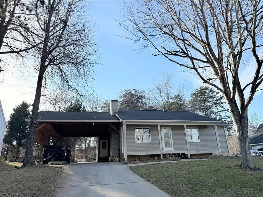 126 Blue Bonnet Court, Mocksville, NC 27028 - Image #2