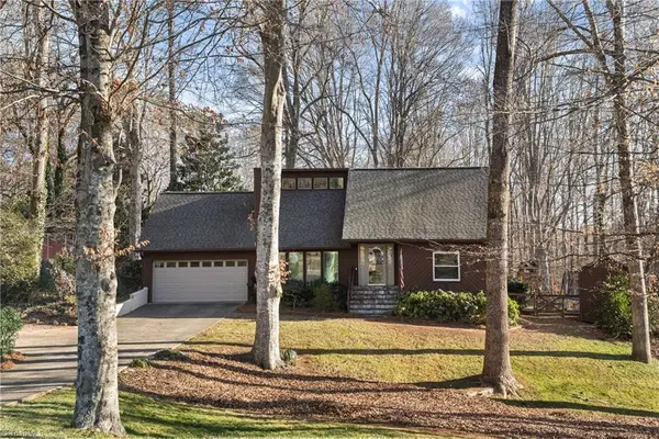 813 Horncastle Road, Winston-Salem, NC 27104