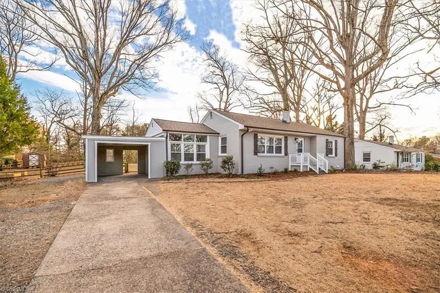 2221 Oak Hill Drive, Greensboro, NC 27408 - Image #2