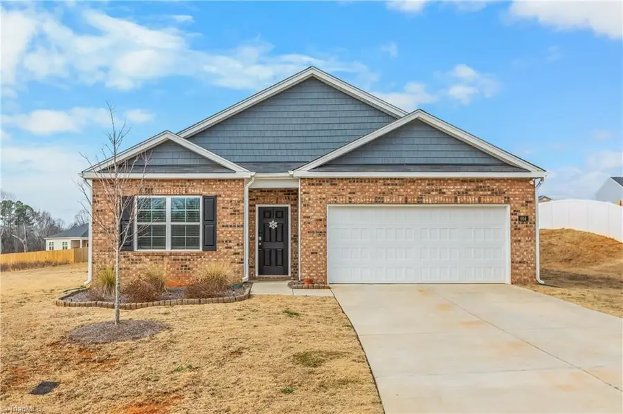 664 Towhee Trail, Lexington, NC 27295 - Image #3