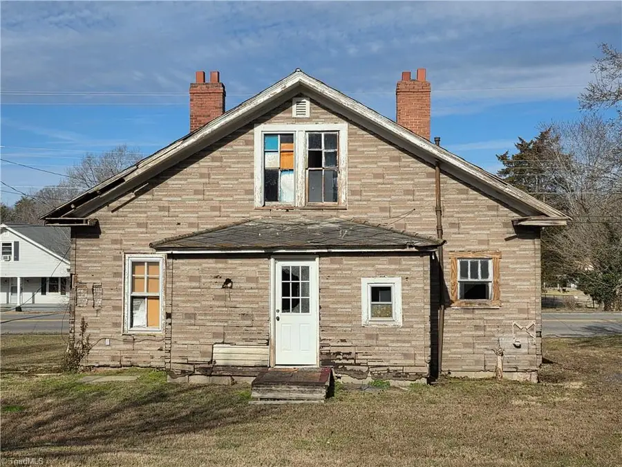 1216 Fieldcrest Road, Eden, NC 27288 - Image #2