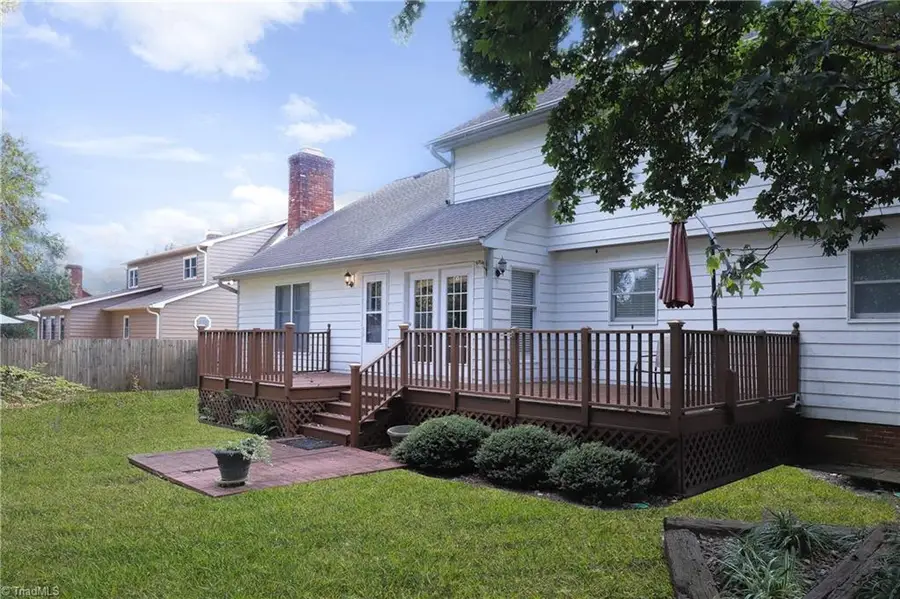 3908 Sandlewood Road, High Point, NC 27265 - Image #3