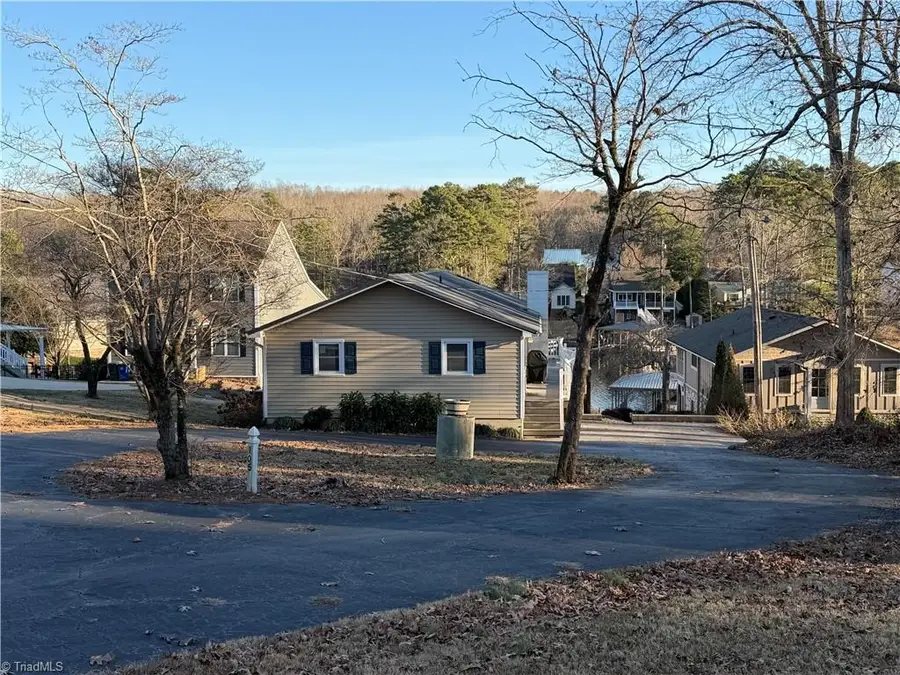 105 Sunrise Lane, New London, NC 28127 - Image #3