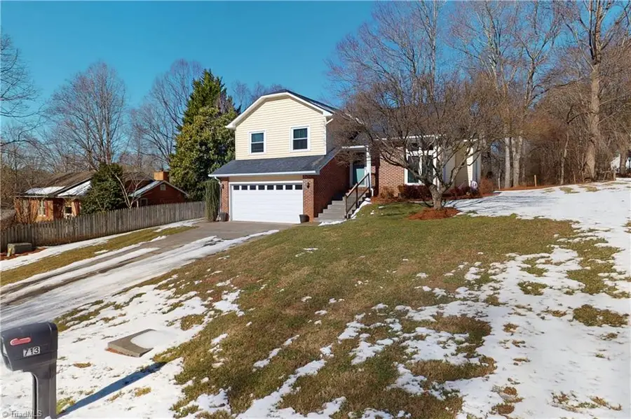 713 Old Barn Circle, Pilot Mountain, NC 27041 - Image #2