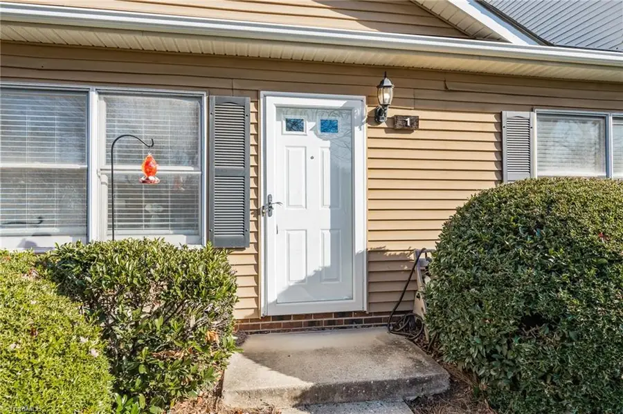 3703 Cotswold Terrace #1, Greensboro, NC 27410 - Image #3