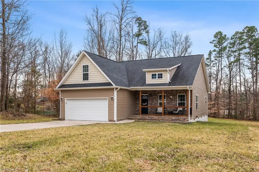 4504 Pine Vista Lane, Greensboro, NC 27406 - Image #2