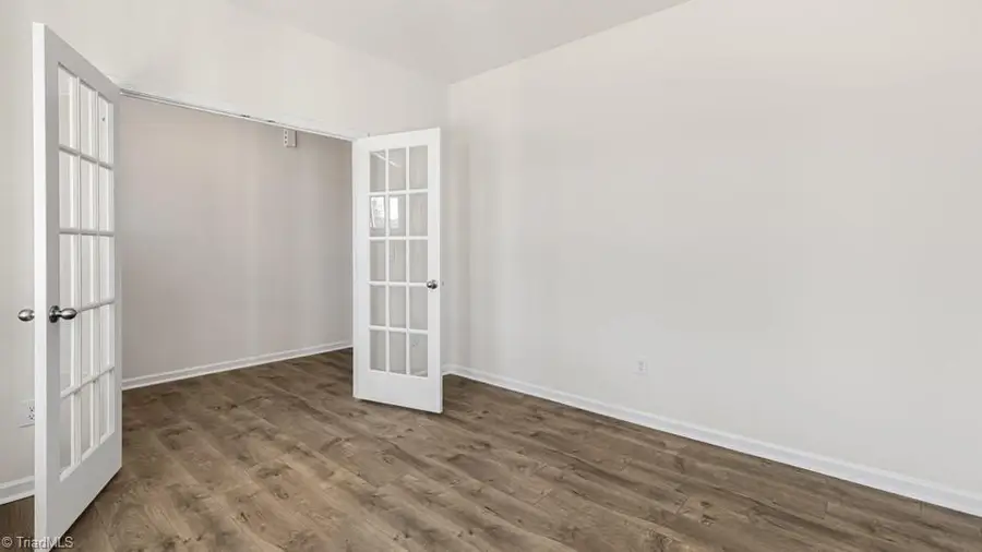 3019 Middle Creek Lane, Greensboro, NC 27405 - Image #3