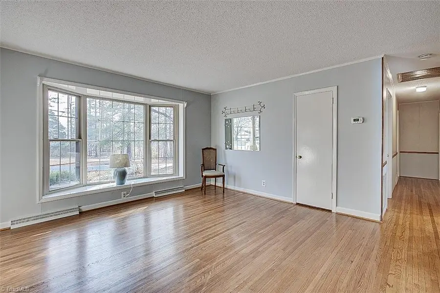 516 Hillcrest Drive, Randleman, NC 27317 - Image #3