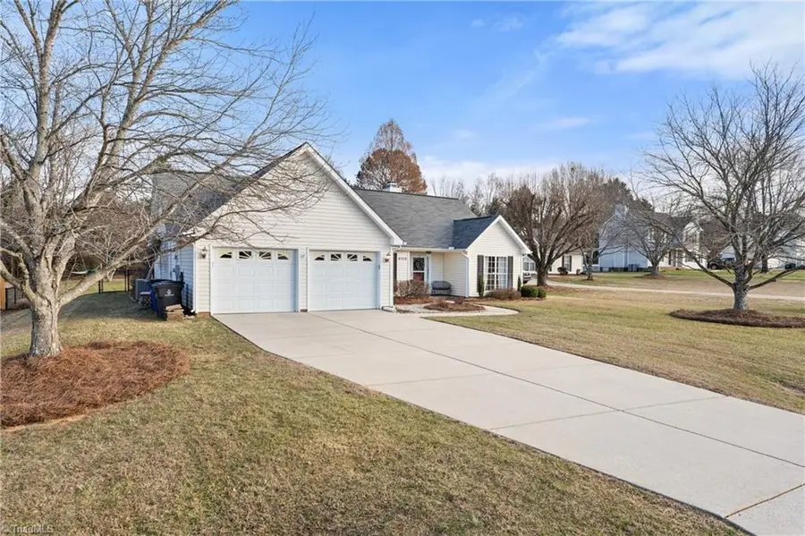 6120 Hickory Creek Road, Winston Salem, NC 27107 - Image #2