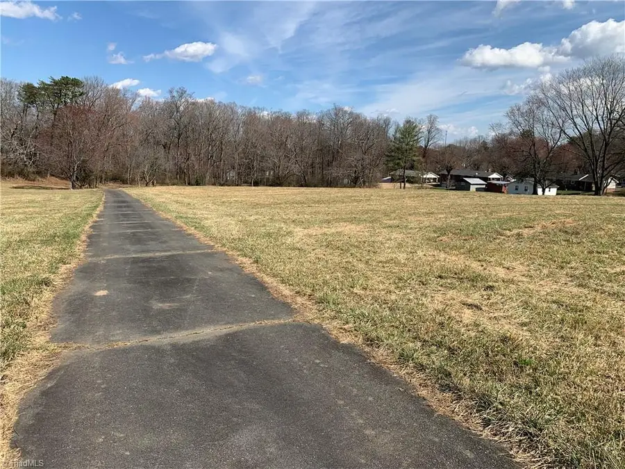 00 W King Street, King, NC 27021 - Image #3