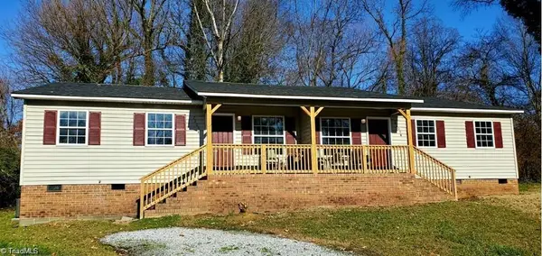 2209 Gable Way, High Point, NC 27262