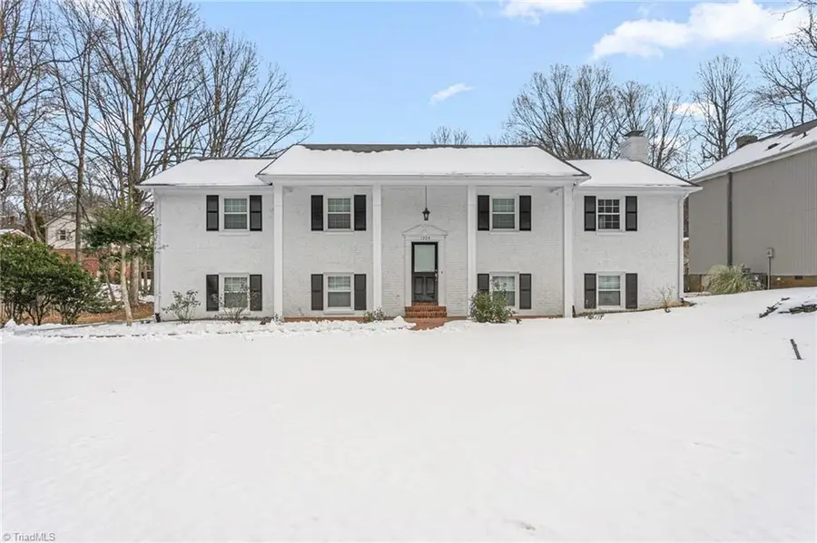 1204 Pebble Drive, Greensboro, NC 27410 - Image #3