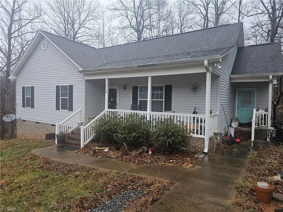 2548 Strawberry Lane, Randleman, NC 27317 - Image #2